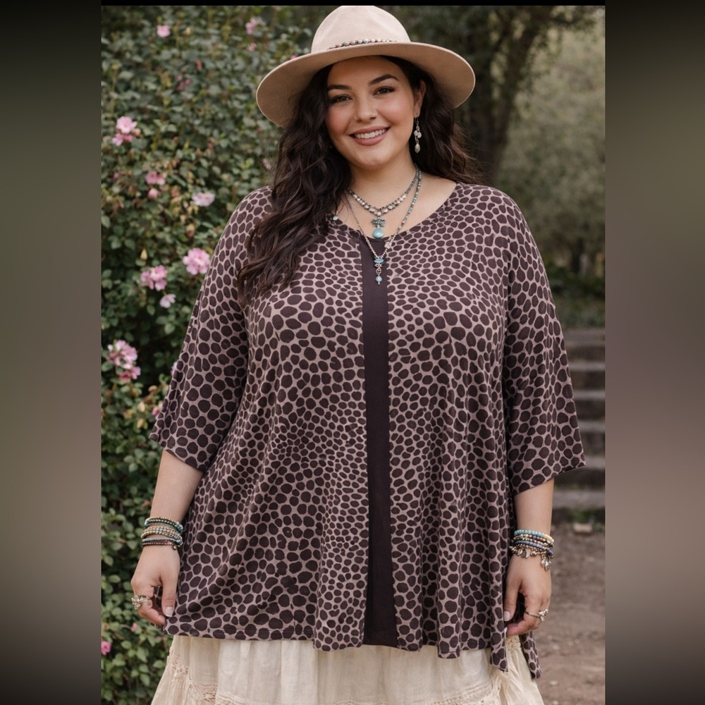 Soft Surroundings Giraffe Print Brown Patterned Women's Top